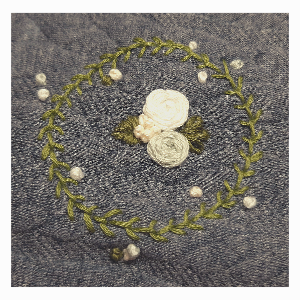 Stirnband, Blumenkranz weiß/grau/Olivegrün