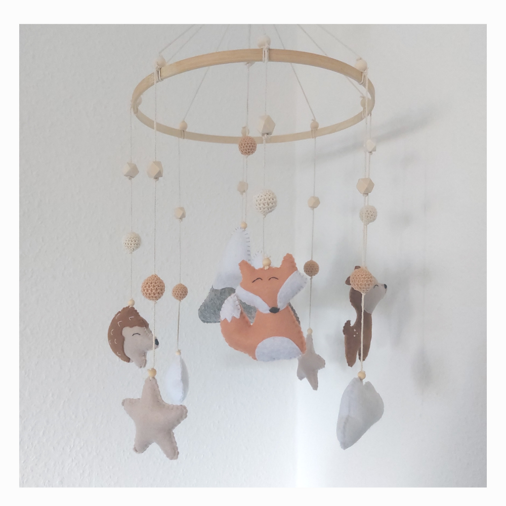 Mobile , Waldtiere, Handvernäht